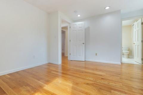 28 Standish Rd, Needham, MA 02492 photo 13