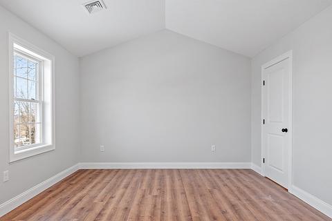46 White Ave, Worcester, MA 01605 photo 18
