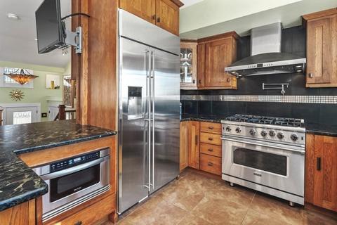 13 Beacon Rd, Hull, MA 02045 photo 8