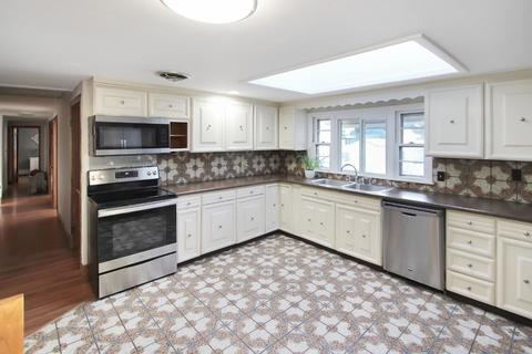 3 Durso Ave, Lawrence, MA 01843 photo 7
