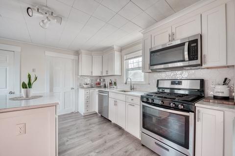87 Conant St, Danvers, MA 01923 photo 2