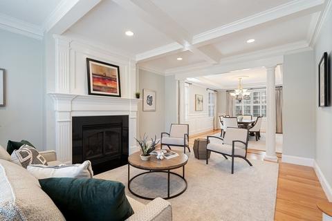 51 Baker Pl, Newton, MA 02462 photo 5