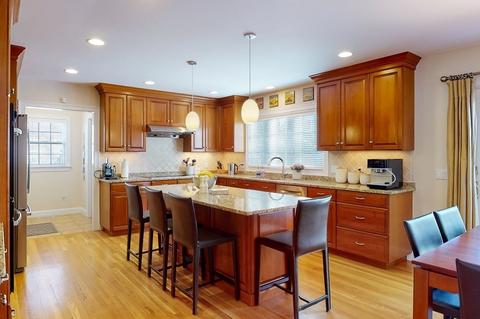 94 Arch, Needham, MA 02492 photo 2