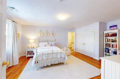94 Arch, Needham, MA 02492 photo 12