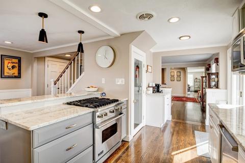 3 Gilmore Ave, Reading, MA 01867 photo 8