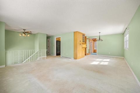 7 Nancy Cir, Maynard, MA 01754 photo 7