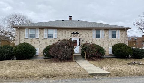 40 Elmwood Park, Quincy, MA 02170