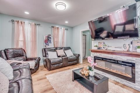 33 Ladd St, Springfield, MA 01109 photo 11