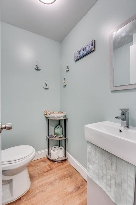 33 Ladd St, Springfield, MA 01109 photo 13
