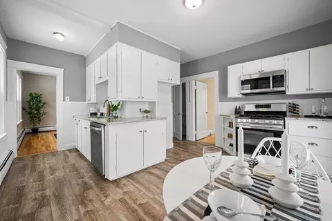 10 Cutting Ave, Worcester, MA 01606 photo 15