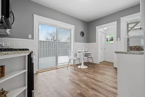 10 Cutting Ave, Worcester, MA 01606 photo 18