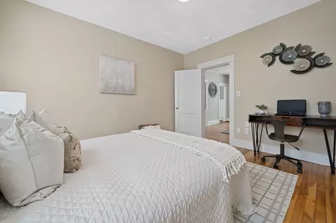 10 Cutting Ave, Worcester, MA 01606 photo 12