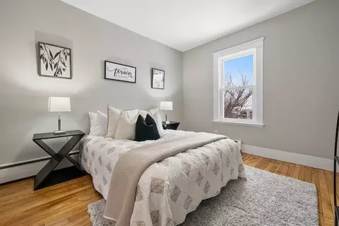 10 Cutting Ave, Worcester, MA 01606 photo 9