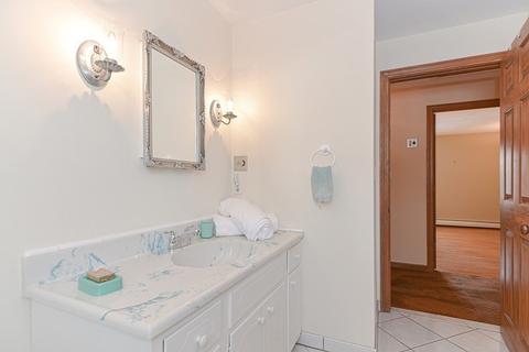 6 Pilgrim Rd, Wellesley, MA 02481 photo 18