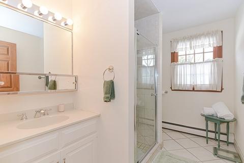 6 Pilgrim Rd, Wellesley, MA 02481 photo 15