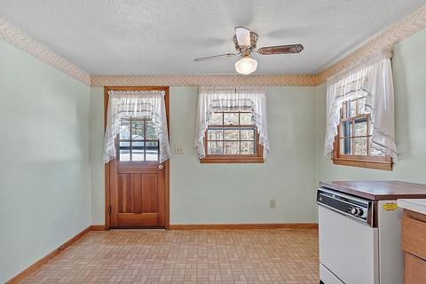20 Haskell Rd, Pepperell, MA 01463 photo 4