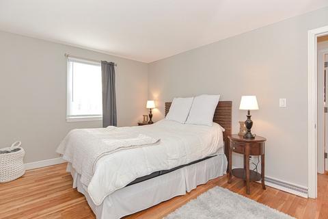 27 Borrows Rd, Foxboro, MA 02035 photo 14