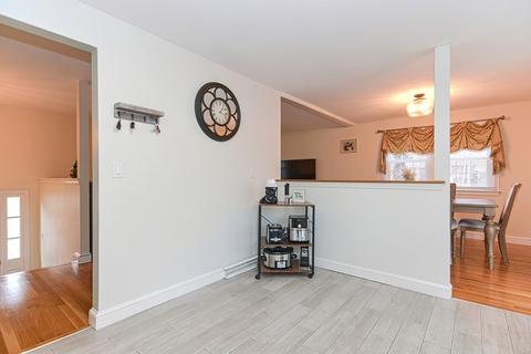 27 Borrows Rd, Foxboro, MA 02035 photo 13