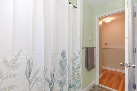 27 Borrows Rd, Foxboro, MA 02035 photo 17