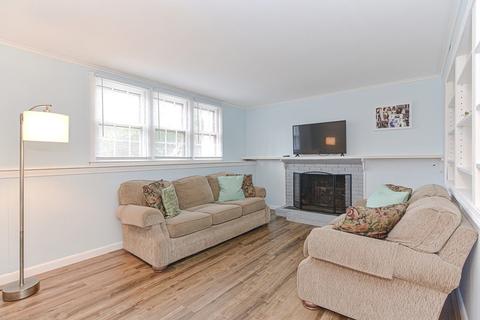 27 Borrows Rd, Foxboro, MA 02035 photo 23