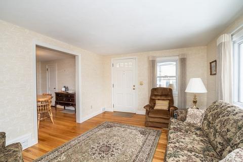 40 Dana St, Springfield, MA 01104 photo 9