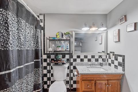 5 E Kendall St #2F, Worcester, MA 01605 photo 19