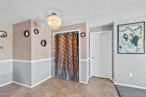 5 E Kendall St #2F, Worcester, MA 01605 photo 24