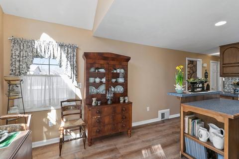 182 Ely Ave, West Springfield, MA 01089 photo 6
