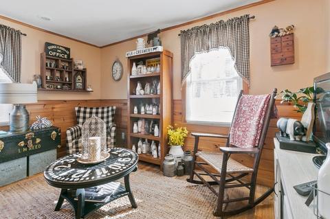 182 Ely Ave, West Springfield, MA 01089 photo 11