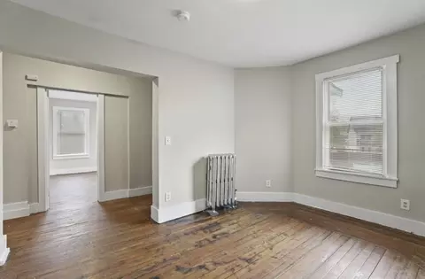 323 Bay St, Springfield, MA 01109 photo 19