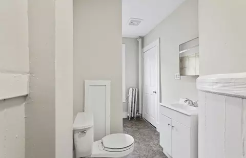 323 Bay St, Springfield, MA 01109 photo 16