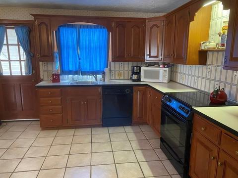 2 Estey Way, Canton, MA 02021 photo 3