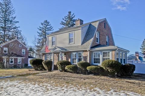 2020 Wilbraham Rd, Springfield, MA 01129 photo 2