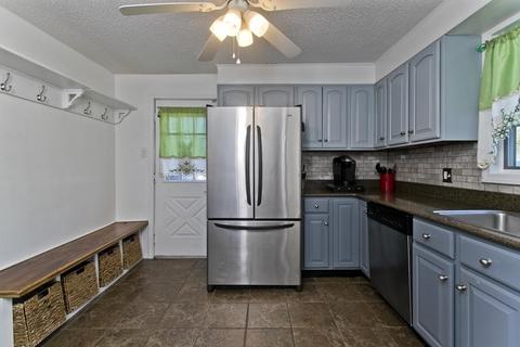 2020 Wilbraham Rd, Springfield, MA 01129 photo 3