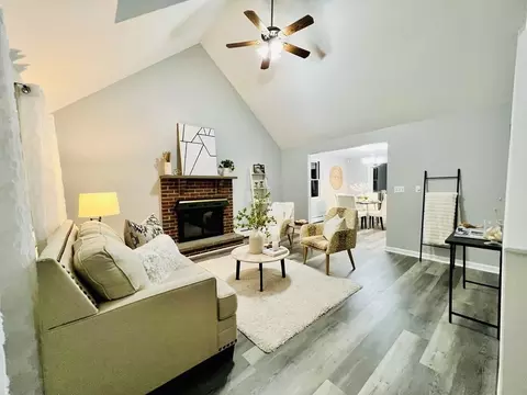 367 Dwelly, Fall River, MA 02724 photo 4
