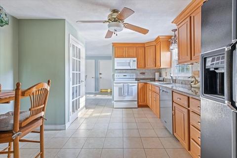 43 Westgate Rd, Framingham, MA 01701 photo 10