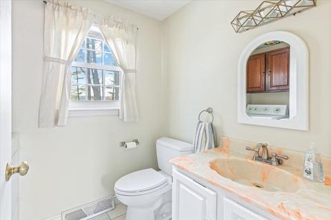 43 Westgate Rd, Framingham, MA 01701 photo 18