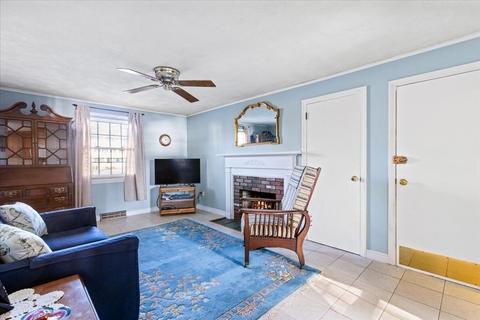 43 Westgate Rd, Framingham, MA 01701 photo 12