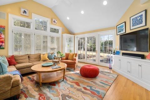 34 Risley Rd, Newton, MA 02465 photo 12