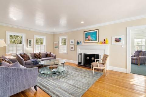 34 Risley Rd, Newton, MA 02465 photo 3