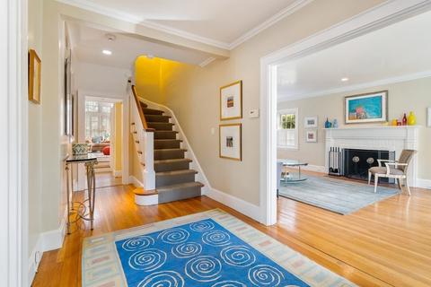 34 Risley Rd, Newton, MA 02465 photo 2