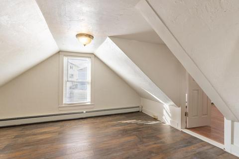 4 Douglas St, Worcester, MA 01603 photo 28