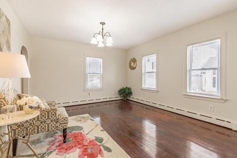 4 Douglas St, Worcester, MA 01603 photo 9
