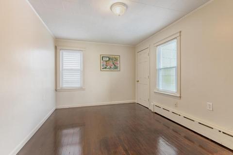 4 Douglas St, Worcester, MA 01603 photo 22