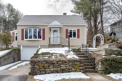 3 Anthony St, Springfield, MA 01104 photo 2