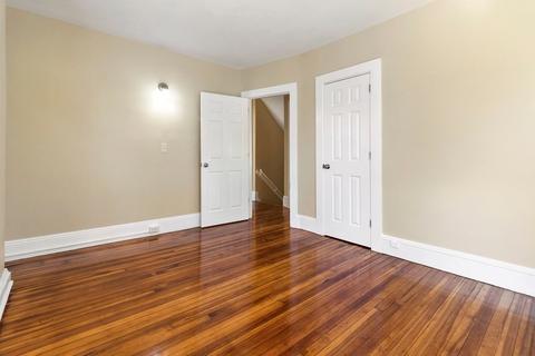 383 White St, Springfield, MA 01108 photo 36