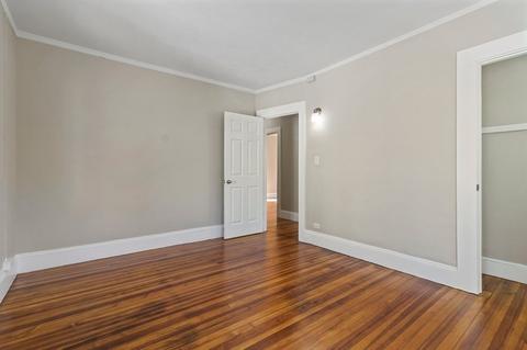 383 White St, Springfield, MA 01108 photo 11