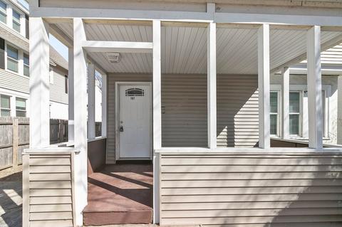 383 White St, Springfield, MA 01108 photo 3