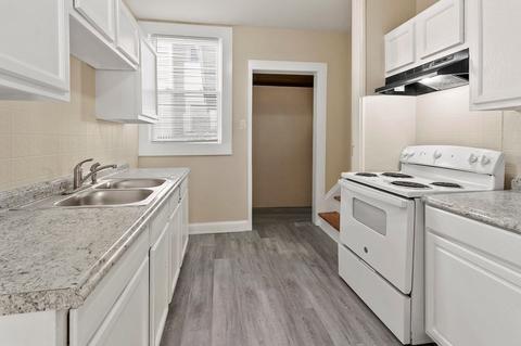 383 White St, Springfield, MA 01108 photo 5