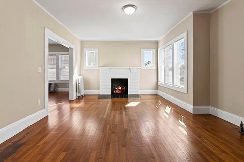 383 White St, Springfield, MA 01108 photo 6